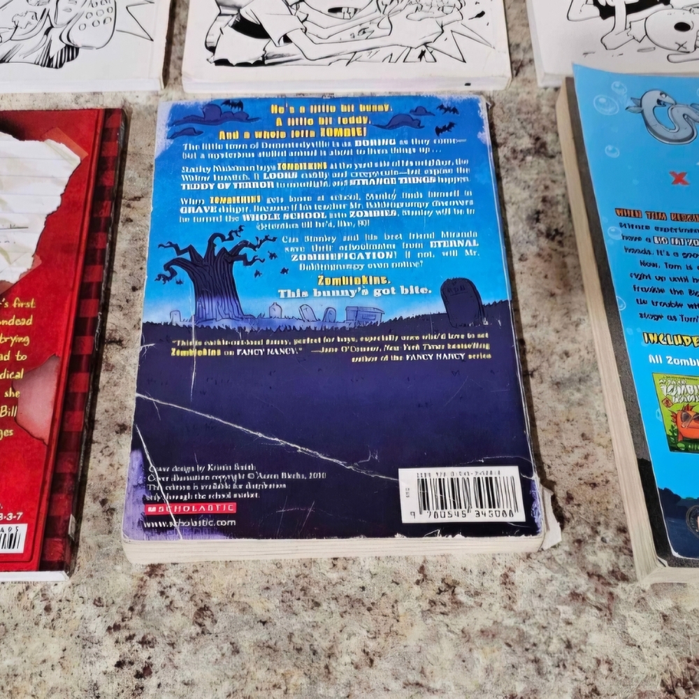 Zombie Kid Diaries Book Collection & Others - Picture 7 of 7